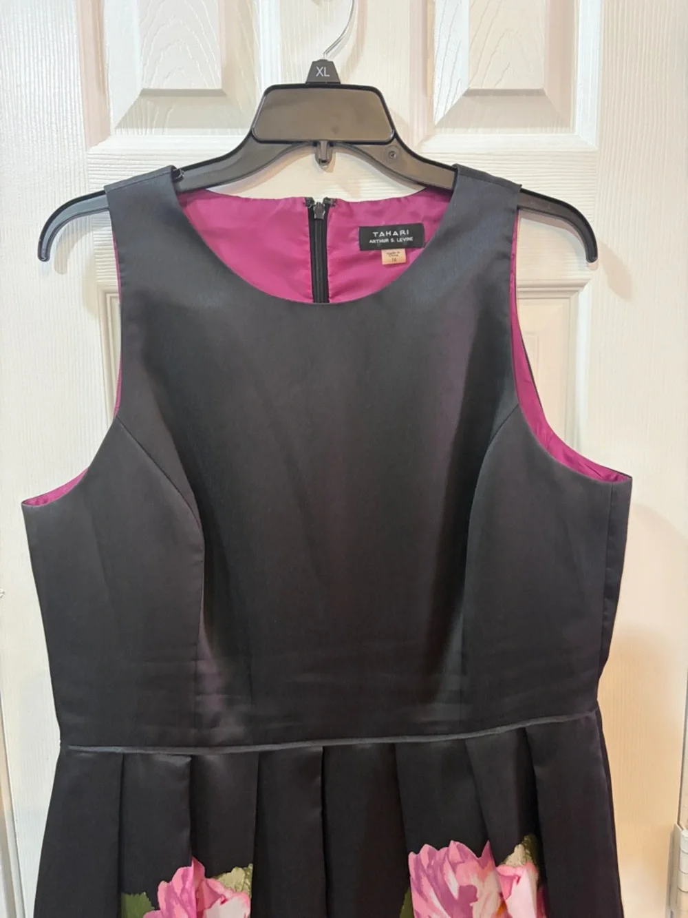 Black Top with flowers bottom - Picture 2 of 4